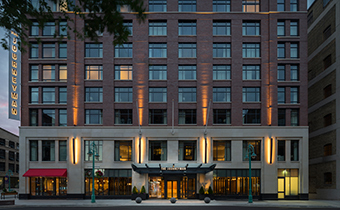 Milwaukee Hotels Kimpton Journeyman Hotel 310 E Chicago Street Milwaukee Wi 53202 Hotel 414 291 3970
