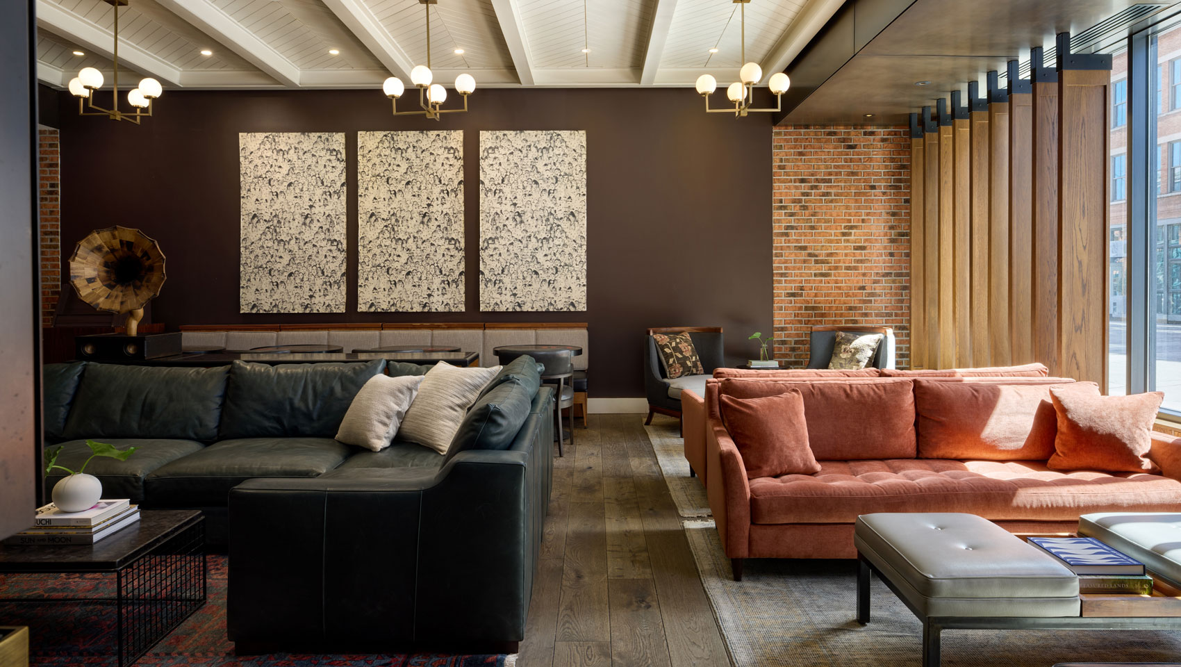 Lobby Living Room at Kimpton Journeyman Hotel